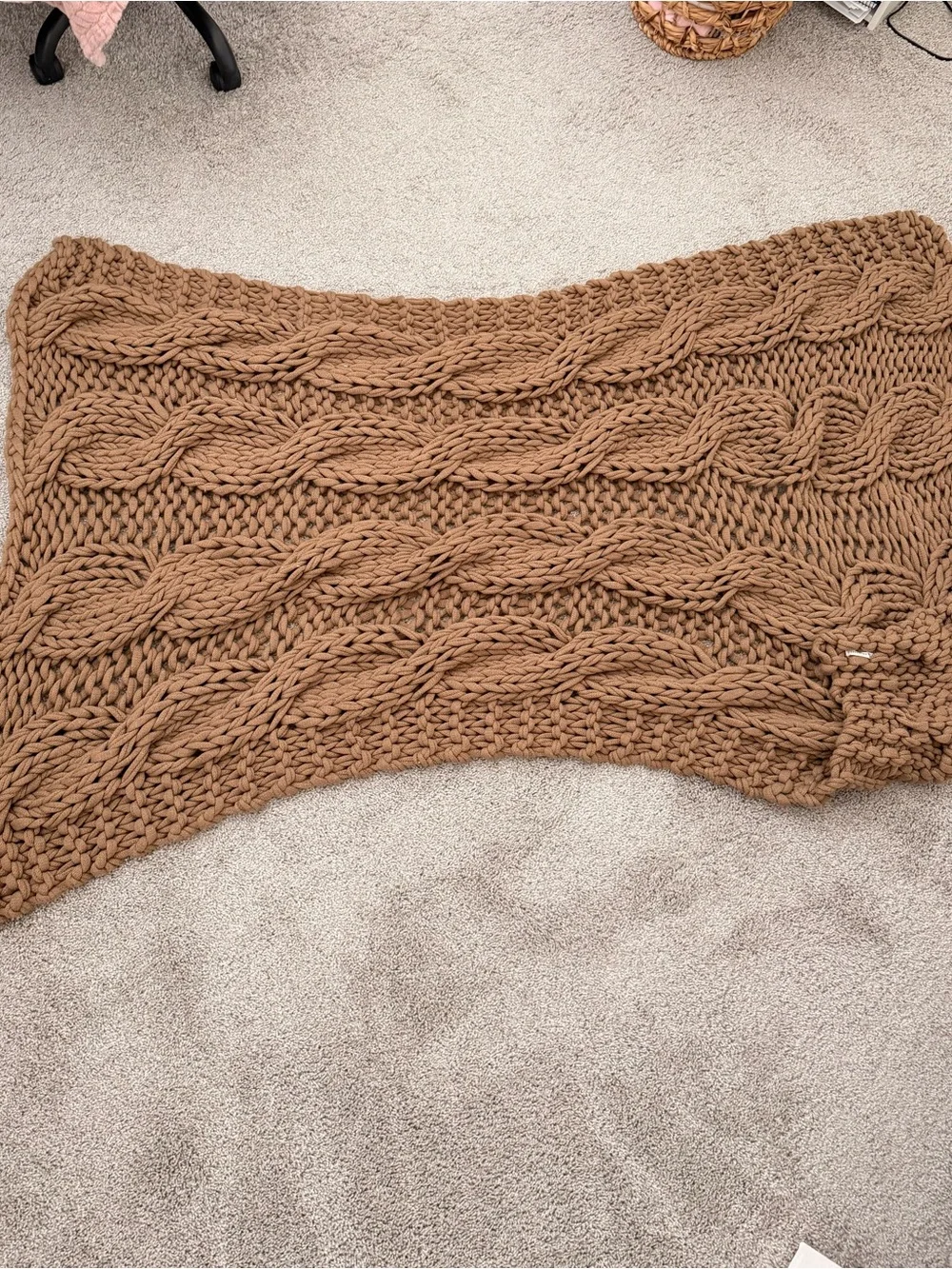 Pottery Barn Colossal Hand Knit Throw Blanket - Brown